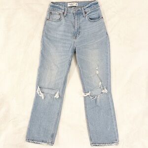 Abercrombie & Fitch Light Ripped Ankle Straight Leg High Rise Jeans Size 00s